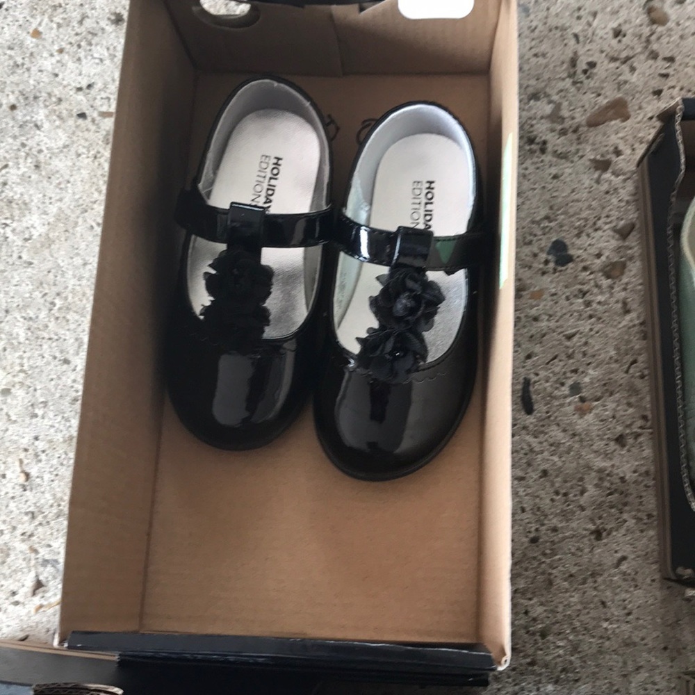 Dressy black shoes